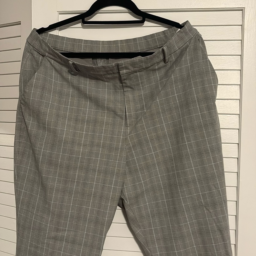 Uniqlo Smart pants grey with pattern Size XL